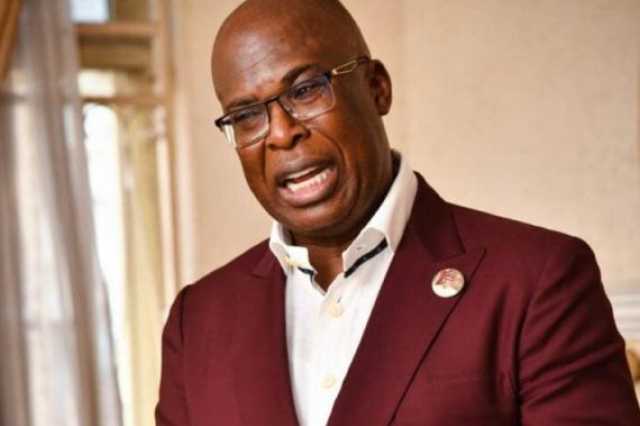 مذكرة توقيف بحق وزير النفط النيجيري السابق بتهم فساد