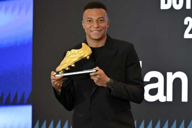 إنجاز ثلاثي فريد وغير مسبوق لمبابي نجم ريال مدريد