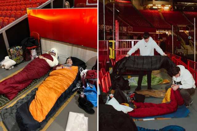 هل فتح نادي مانشستر يونايتد ملعبه لإيواء المشردين؟