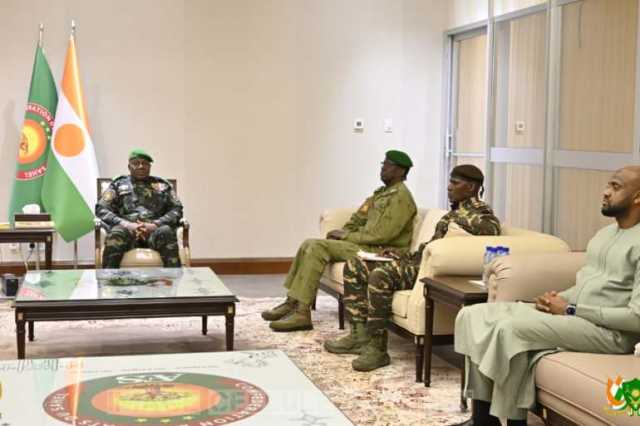 وزراء دفاع الساحل يجتمعون في النيجر لتفعيل القوة الموحدة