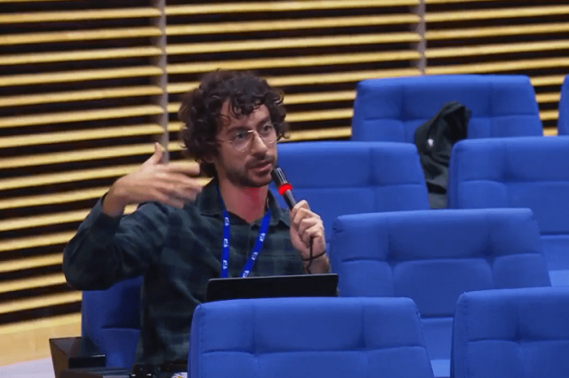 وكالة إيطالية تفصل صحفيا سأل المفوضية الأوروبية عن إعمار غزة