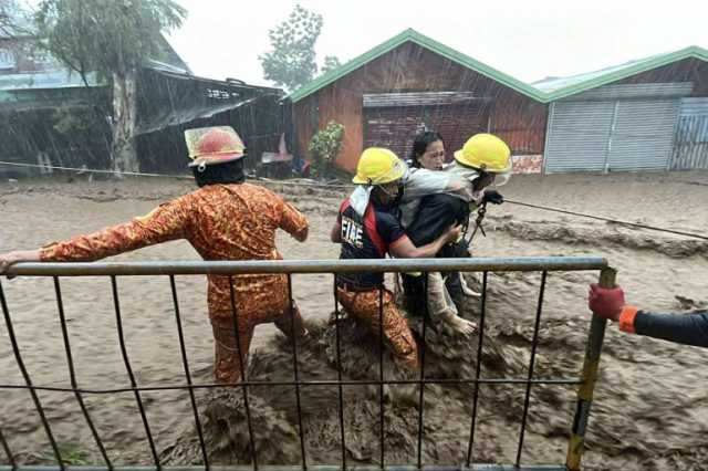عشرات القتلى والمفقودين ودمار واسع بإعصار يضرب الفلبين