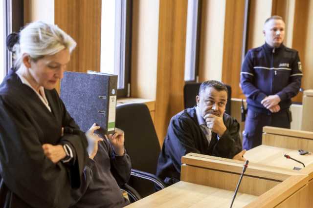 السجن مدى الحياة لممرض في ألمانيا أدين بقتل 10 مرضى