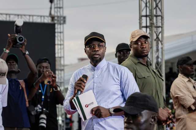 رئيس وزراء السنغال يتوعد بملاحقة الرئيس السابق بتهم فساد