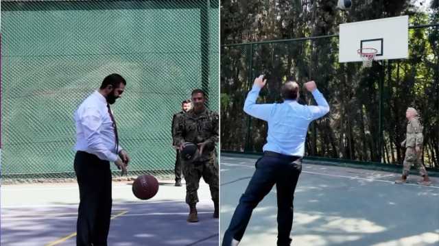 رياضة بنكهة السياسة.. الشرع يلعب السلة مع قادة بالجيش الأميركي