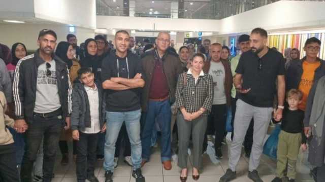 تهجير منظم.. رحلة غامضة من غزة تشعل غضب المنصات