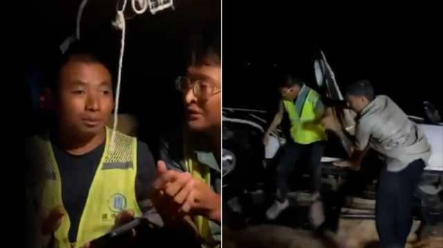 موقف بطولي.. سعوديون ينقذون صينيين من السيول في حائل