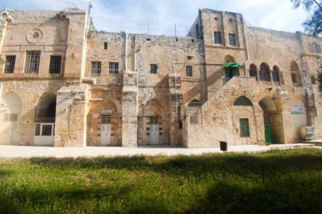 المدرسة الفارسية.. صرح مملوكي في المسجد الأقصى