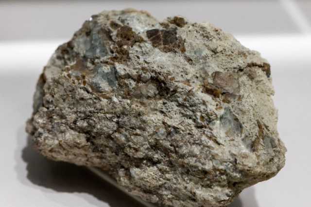 أستراليا وكندا توقعان اتفاقا لتعزيز التعاون بمجال المعادن النادرة