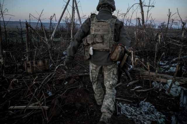 روسيا تدعو قوات أوكرانية للاستسلام في مدينتين وكييف تنفي الحصار