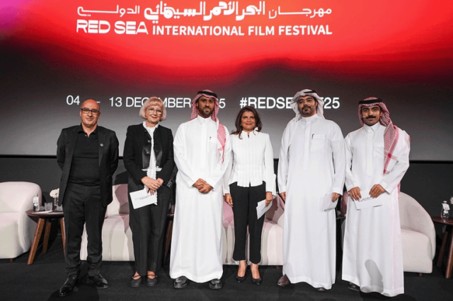 العملاق يفتتح الدورة الخامسة من مهرجان البحر الأحمر السينمائي الدولي بجدة