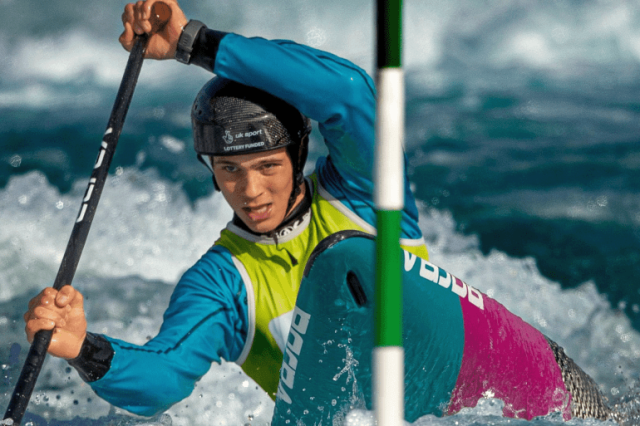 إيقاف رياضي بريطاني لعامين بسبب فيديو فاضح