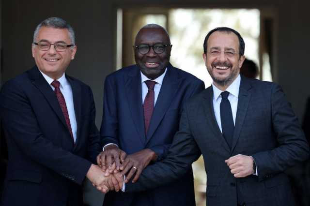 هل يفتح لقاء زعيمي قبرص الطريق لاستئناف المفاوضات؟