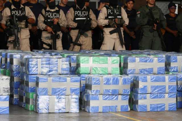 إلباييس: كيف أصبحت أوروبا مركزا عالميا لتجارة الكوكايين؟