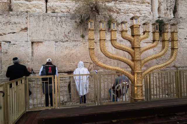 ماذا ينتظر الأقصى خلال عيد الأنوار اليهودي الوشيك؟