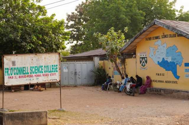 الإفراج عن 100 تلميذ مختطف في نيجيريا