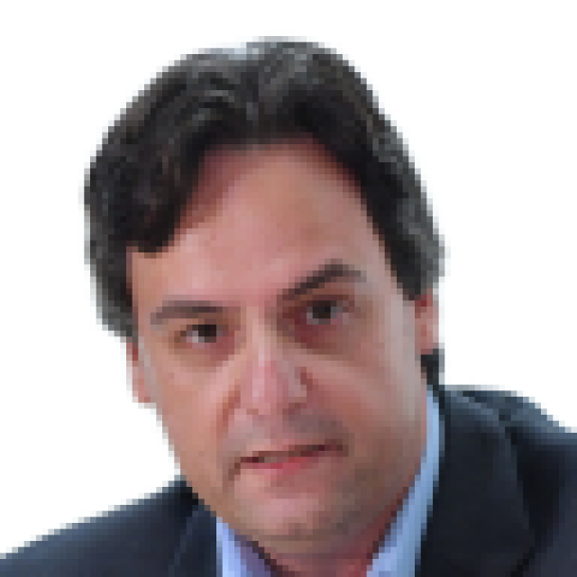 لماذا قلق الجميع من بلير؟