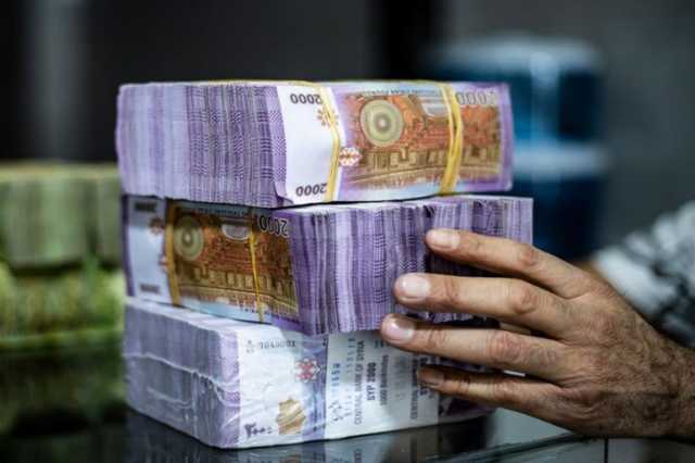 كيف ستؤثر مبادرة قطر لتمويل رواتب الموظفين على اقتصاد سوريا؟