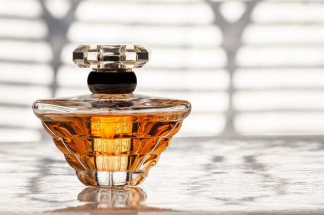 للعطور تاريخ صلاحية.. كيف تكتشفها وتطيل مدتها؟