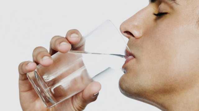 كيف تشرب الماء بعد ساعات الصيام؟
