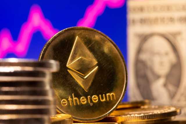عودة قوية لإيثريوم.. تنظيمات أميركية واستثمارات مؤسسية تدفع العملة الرقمية للصعود