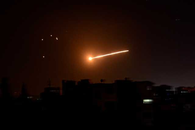 سوريا تعلن إسقاط صواريخ إسرائيلية استهدفت ريف دمشق