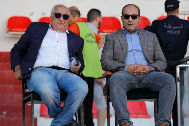رئيس رابطة دوري المحترفين الجزائري يفتح النار على بعض رؤساء الأندية ورئيس الاتحاد يكشف كيف عالج العجز المالي