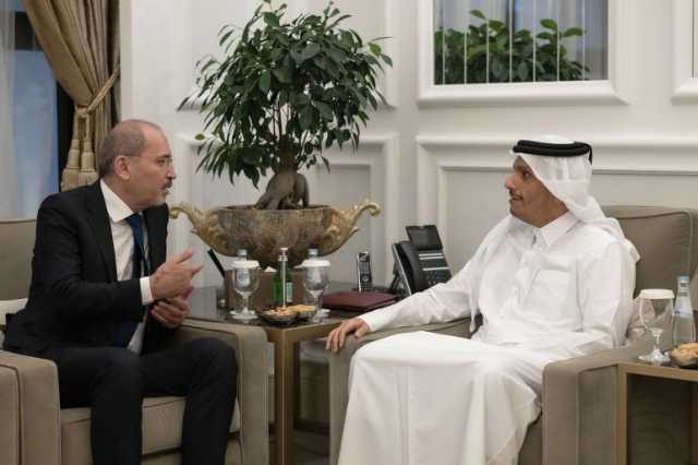 اتفقا على عقد اللجنة العليا المشتركة.. رئيس الوزراء القطري يستقبل وزير الخارجية الأردني