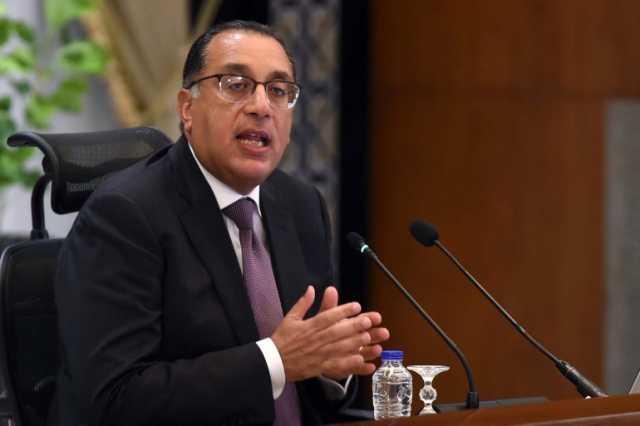 السيسي يكلف مدبولي بتشكيل حكومة جديدة