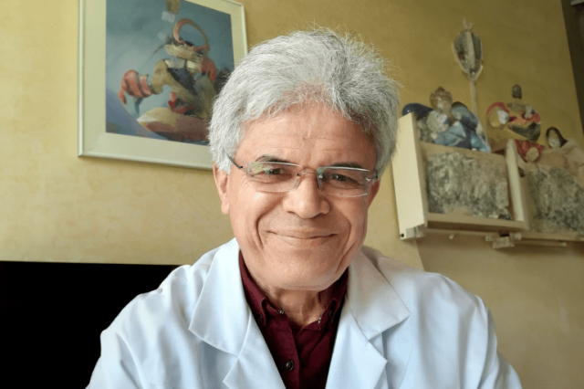 الشاعر والمترجم محمد قصيبات: الدكتاتوريات تحارب الشعراء والترجمة بهجة والطب أقرب إلى الأدب