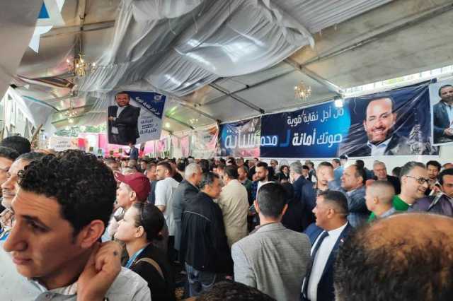 7 آثار تترتب على إدراجهم بقوائم الإرهاب.. صحفيو مصر يعيشون أزمة أجور ويشتكون المضايقات والمحاكمات