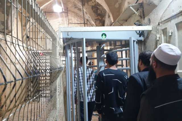 إسرائيل ترفض فتح أروقة المسجد الإبراهيمي للمصلين بليلة القدر