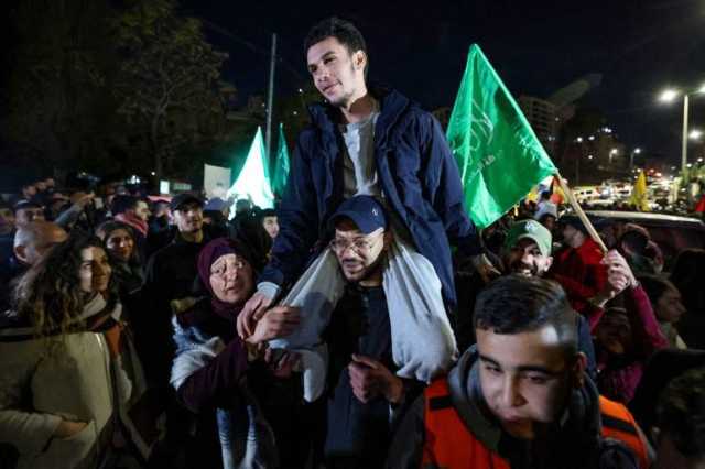 إسرائيل تعيد اعتقال 11 فلسطينيا من محرري الهدنة المؤقتة بغزة