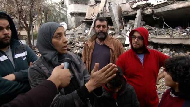 لمن كان له قلب.. امرأة من غزة: تحت هذه الأنقاض أشلاء عائلتي