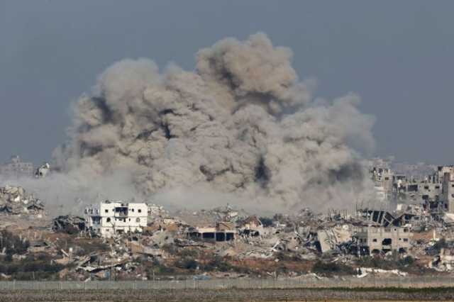 الاحتلال يقصف مراكز إيواء بقنابل حارقة في غزة ومعارك مستمرة في مناطق التوغل