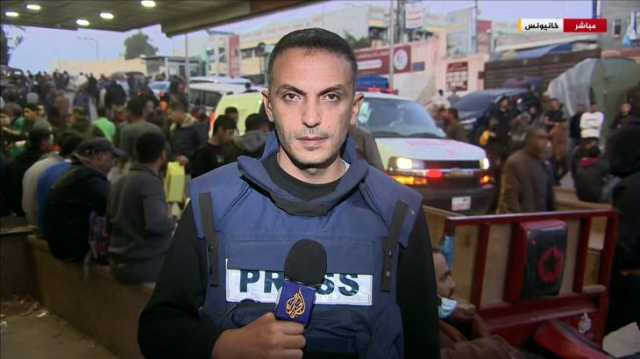 مراسل الجزيرة في غزة مؤمن الشرفي: الاحتلال حرمني حتى قبلة الوداع الأخيرة لوالديّ وأشقائي