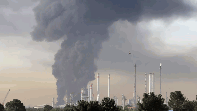 قتيلان بانفجار في مصفاة هاشمي نجاد الإيرانية