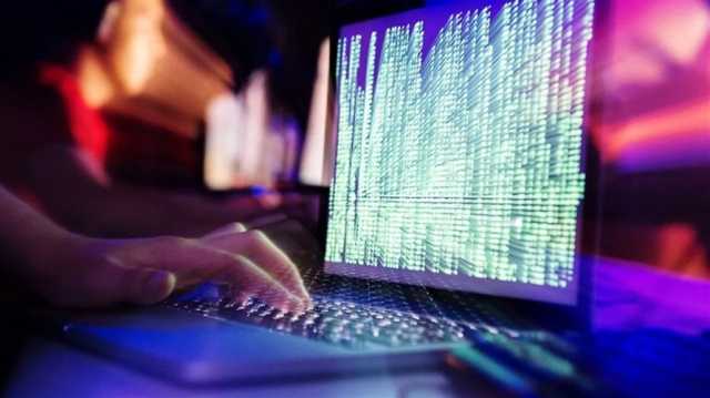 هاكرز روس يهاجمون مواقع وزارات دفاع دول البلطيق
