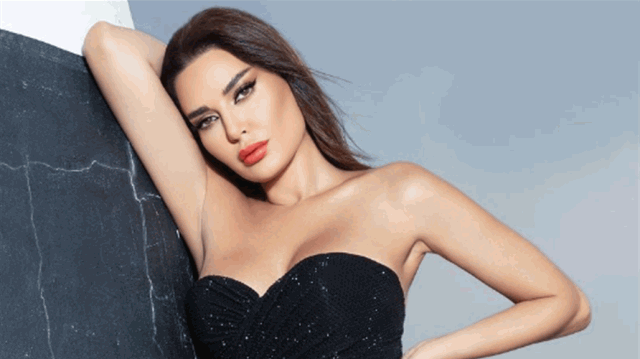 بالصور.. سيرين عبد النور تحيي حفلاً كبيراً في أربيل