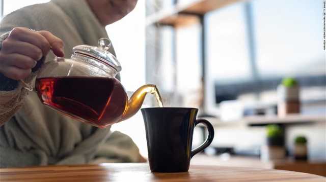 أطباء يكشفون عواقب الإفراط في شرب الشاي