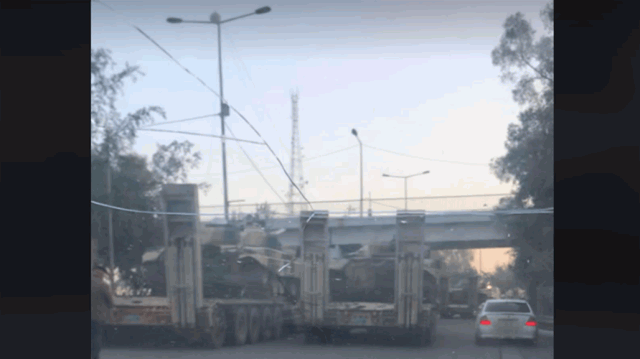 شاهد بالصور.. عشرات الدبابات على سريع القادسية باتجاه المنطقة الخضراء