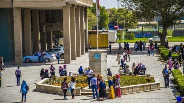 خطة حكومية لشمول طلبة المراحل الجامعية الأخيرة بالقروض.. هذه تفاصيلها
