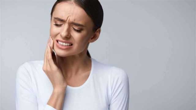 علامات بالأسنان تنذر بأمراض القلب.. ما هي