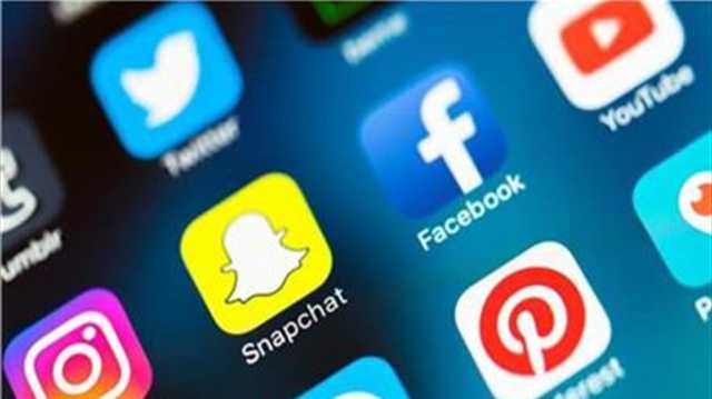 فيسبوك أعلى التطبيقات تنزيلا في اذار لأول مرة منذ أشهر.. ما السر؟
