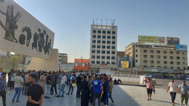 تجمعان منفصلان في بغداد استعدادا للتظاهر