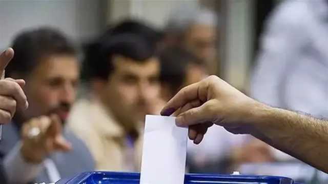 بـ9 محافظات.. ايران تهيئ 14 مركزاً انتخابيا في العراق