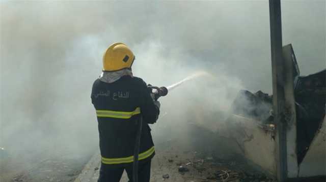 إخماد حريق داخل سوق شعبية شرقي بغداد