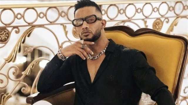 على خطى عمرو دياب.. محمد رمضان يصفع شاباً والصدمة بردة فعل الأخير (فيديو)