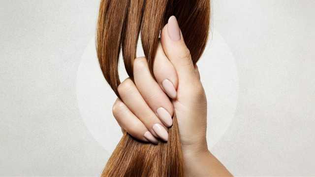 خلطات منزلية طبيعية لتطويل الشعر وتنعيمه