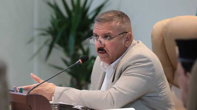 وزير الداخلية يكشف عن مقترح بشأن حمل السلاح وسدة لمنع عبور المخدرات